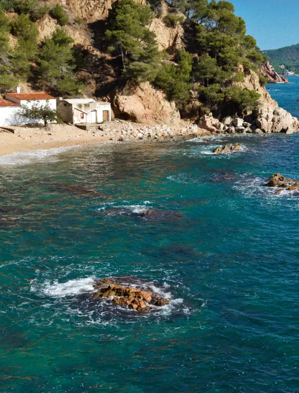 Puertos y calas del Empordà en la Costa Brava